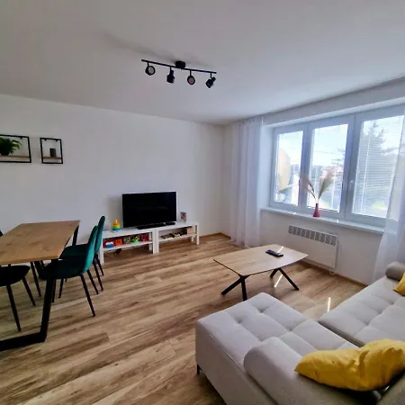 Lovely Vadas Apartamento Štúrovo